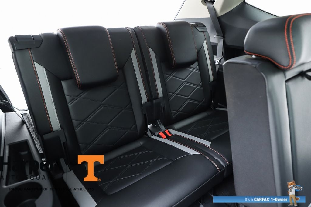 2024 Volkswagen Atlas 2.0T Peak Edition SEL