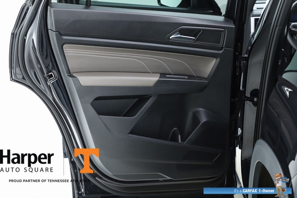 2023 Volkswagen Atlas Cross Sport 2.0T SE w/Technology