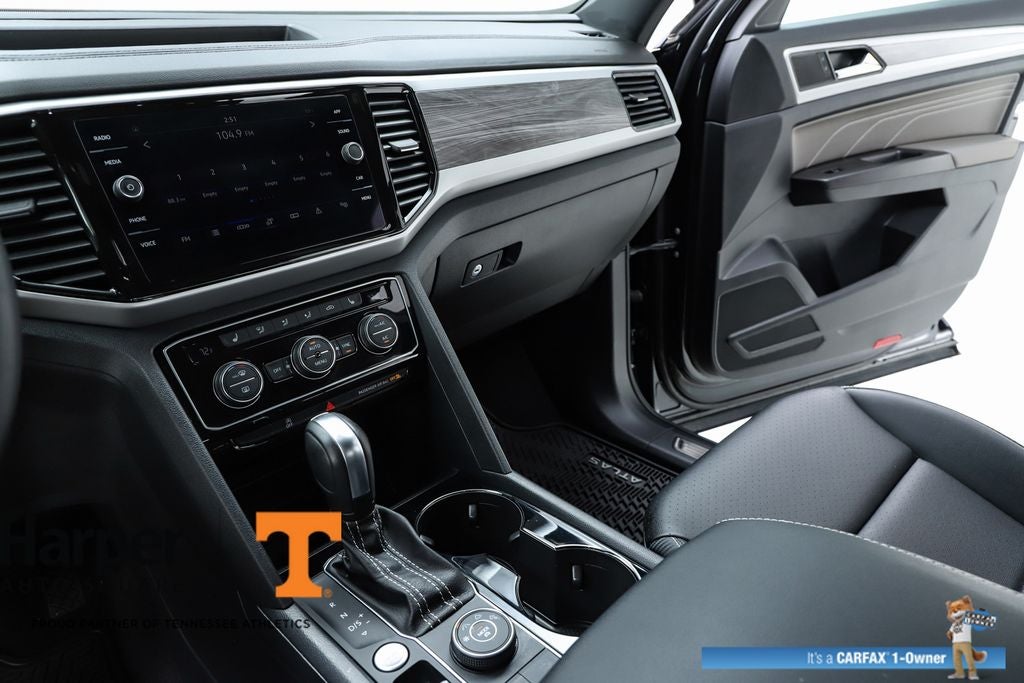 2023 Volkswagen Atlas Cross Sport 2.0T SE w/Technology