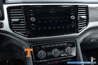 2023 Volkswagen Atlas Cross Sport 2.0T SE w/Technology