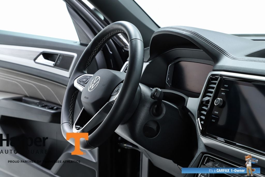 2023 Volkswagen Atlas Cross Sport 2.0T SE w/Technology