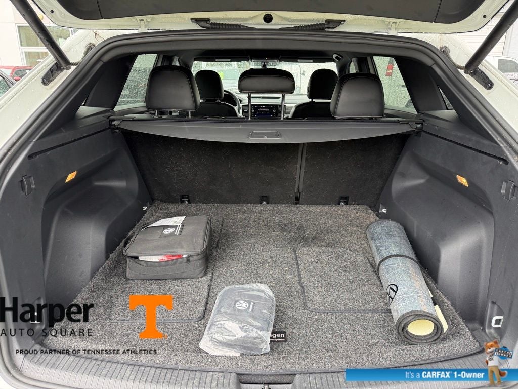 2022 Volkswagen Atlas Cross Sport 3.6L V6 SE w/Technology