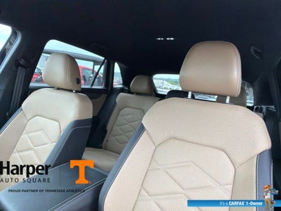 2025 Volkswagen Atlas Cross Sport 2.0T SE w/Technology