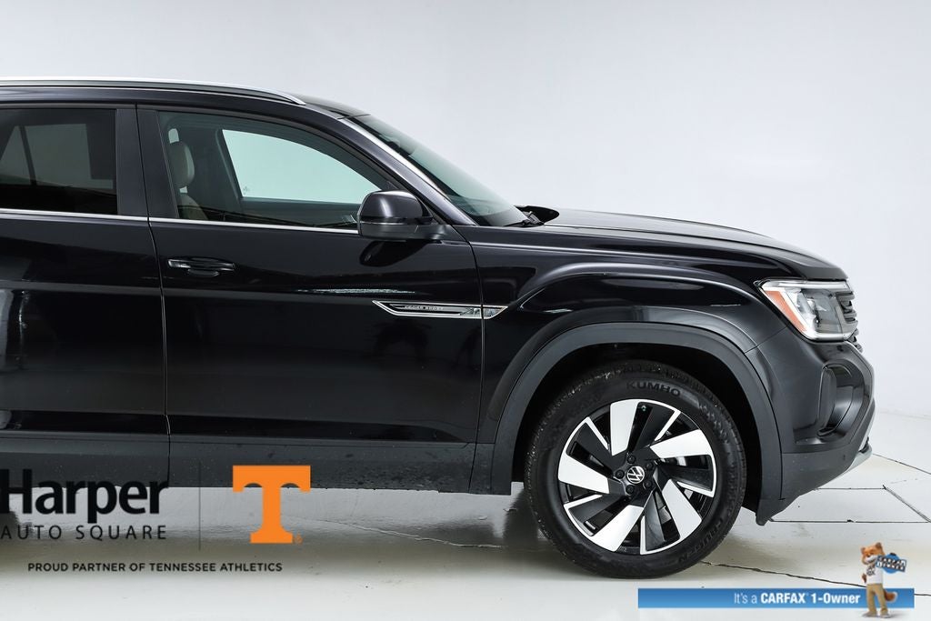 2025 Volkswagen Atlas Cross Sport 2.0T SE w/Technology