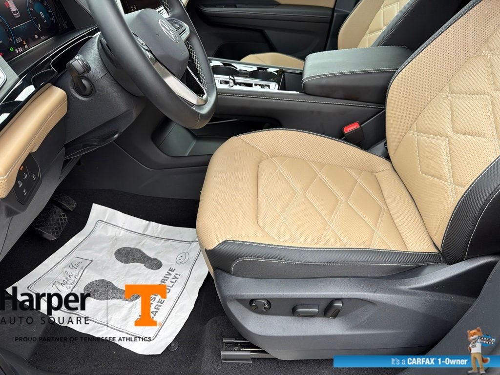 2025 Volkswagen Atlas Cross Sport 2.0T SE w/Technology