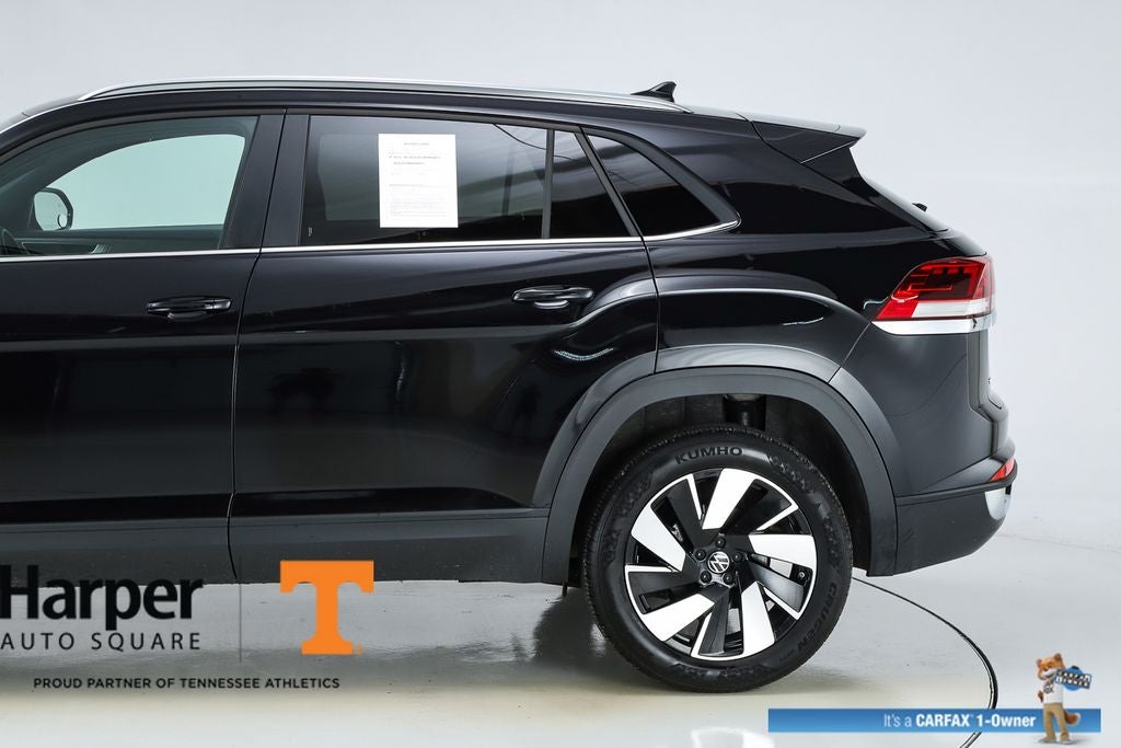 2025 Volkswagen Atlas Cross Sport 2.0T SE w/Technology