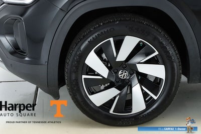 2025 Volkswagen Atlas Cross Sport 2.0T SE w/Technology