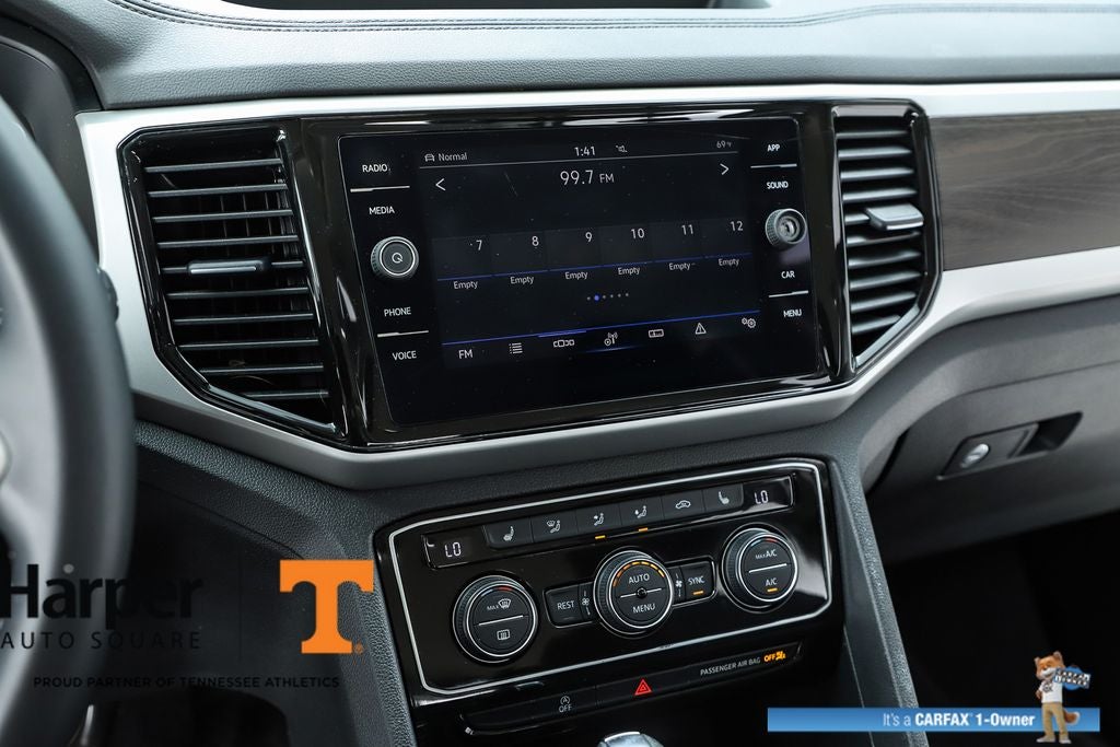 2023 Volkswagen Atlas 2.0T SE w/Technology