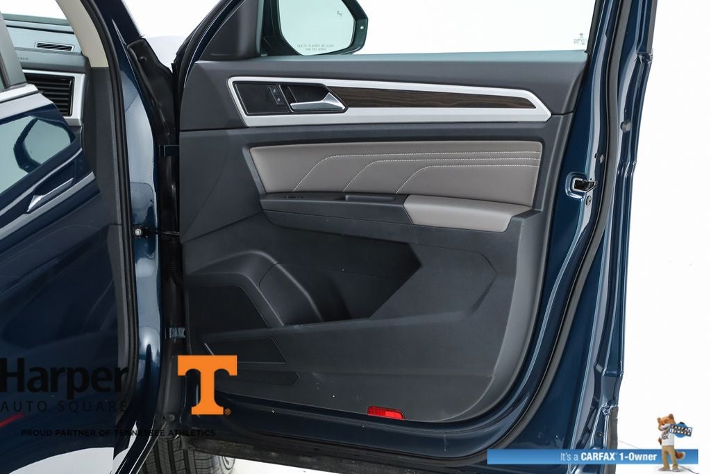 2023 Volkswagen Atlas 2.0T SE w/Technology