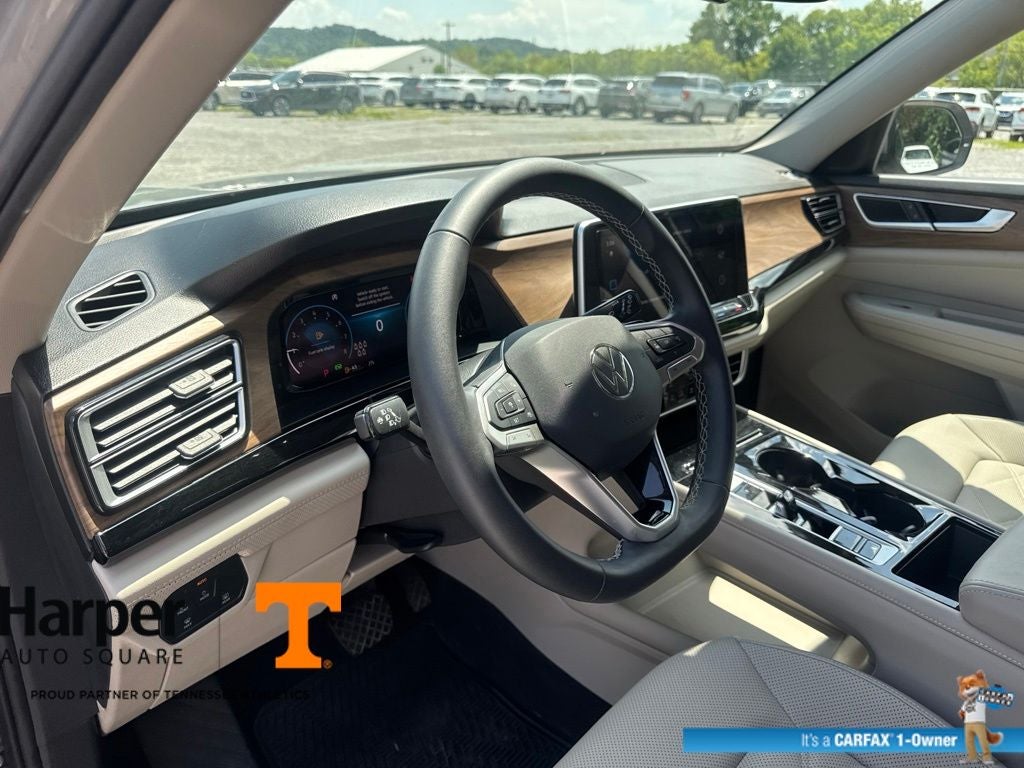 2024 Volkswagen Atlas 2.0T SE w/Technology