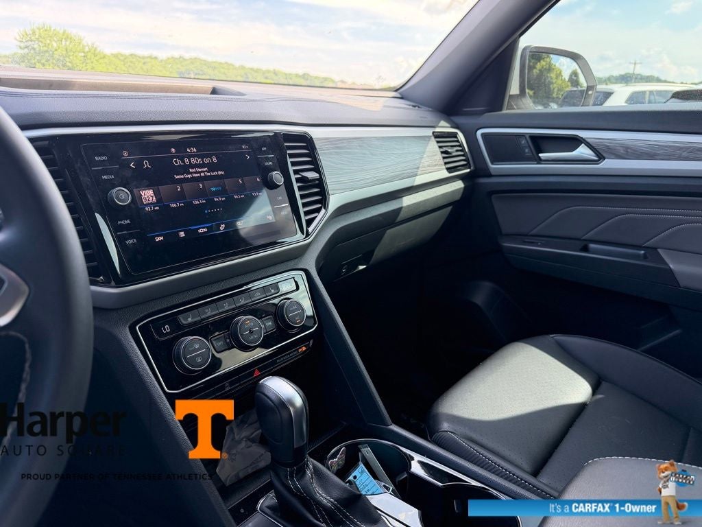 2023 Volkswagen Atlas Cross Sport 2.0T SE w/Technology