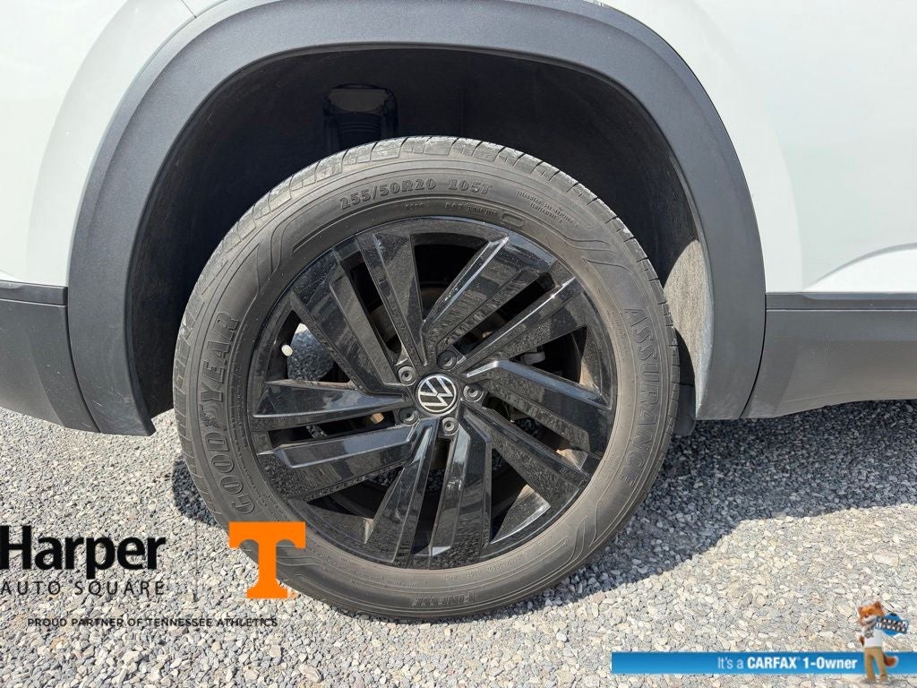 2023 Volkswagen Atlas Cross Sport 2.0T SE w/Technology