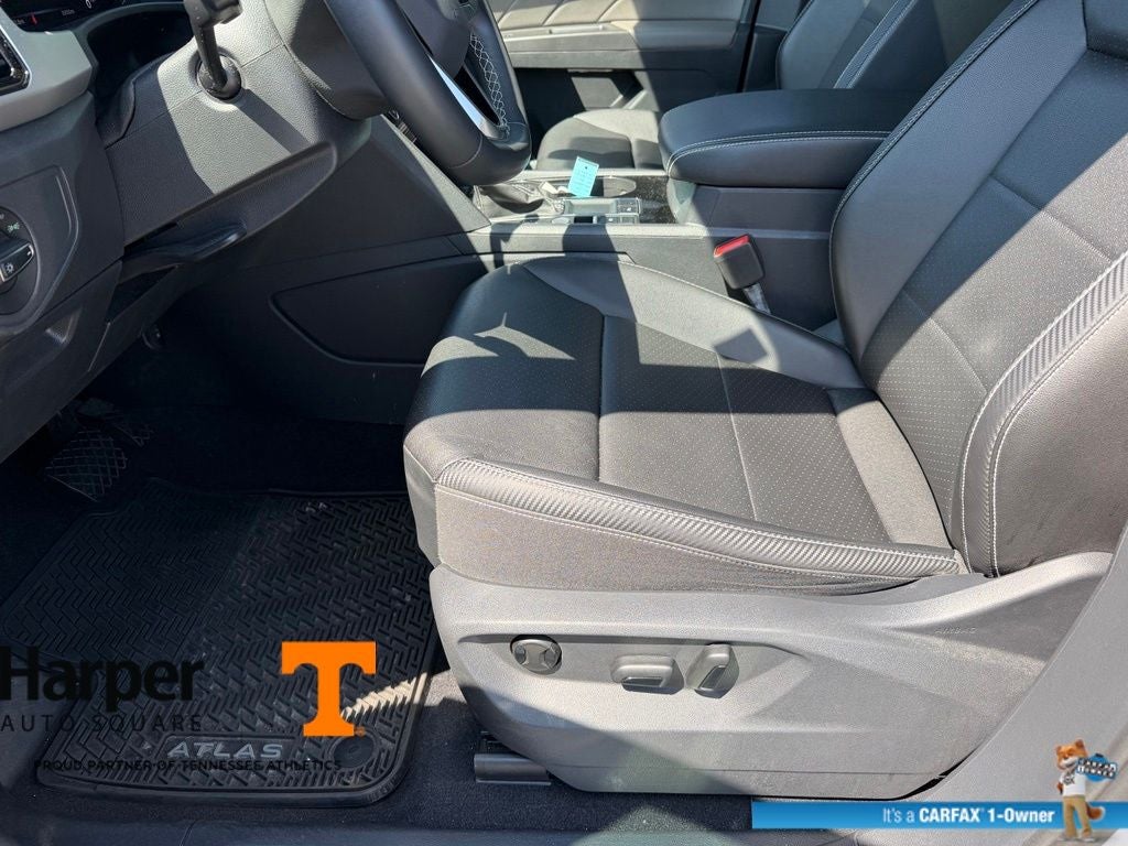2023 Volkswagen Atlas Cross Sport 2.0T SE w/Technology