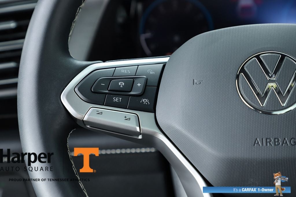 2024 Volkswagen Atlas Cross Sport 2.0T SE w/Technology