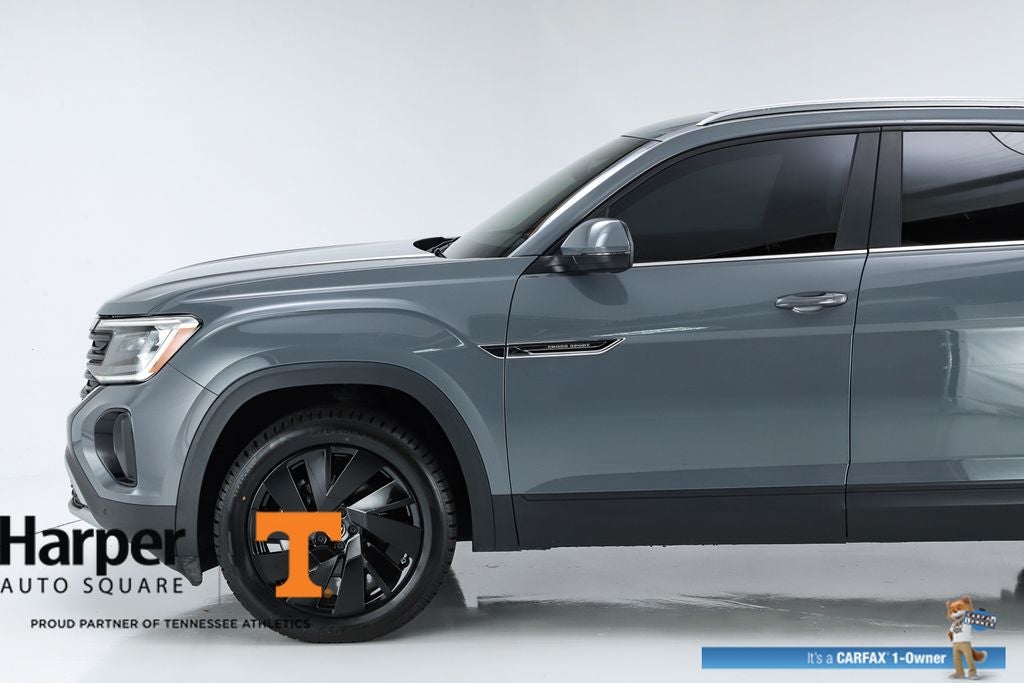 2024 Volkswagen Atlas Cross Sport 2.0T SE w/Technology