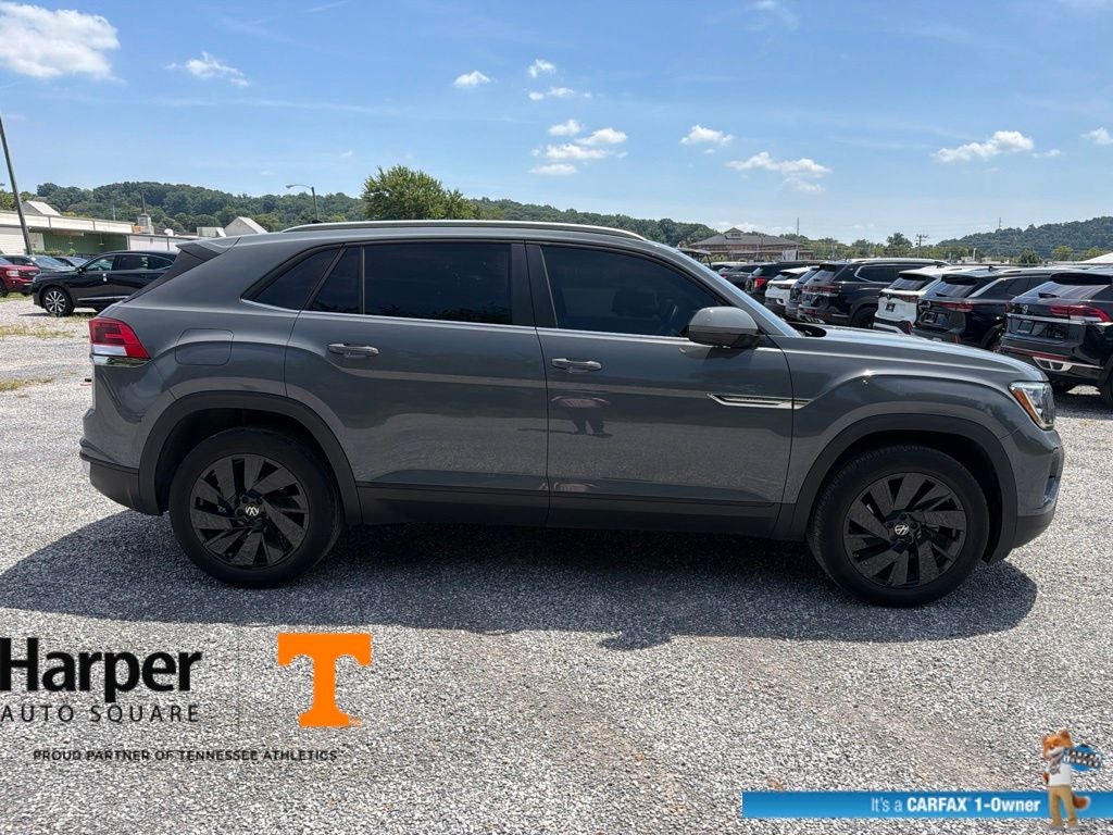 2024 Volkswagen Atlas Cross Sport 2.0T SE w/Technology