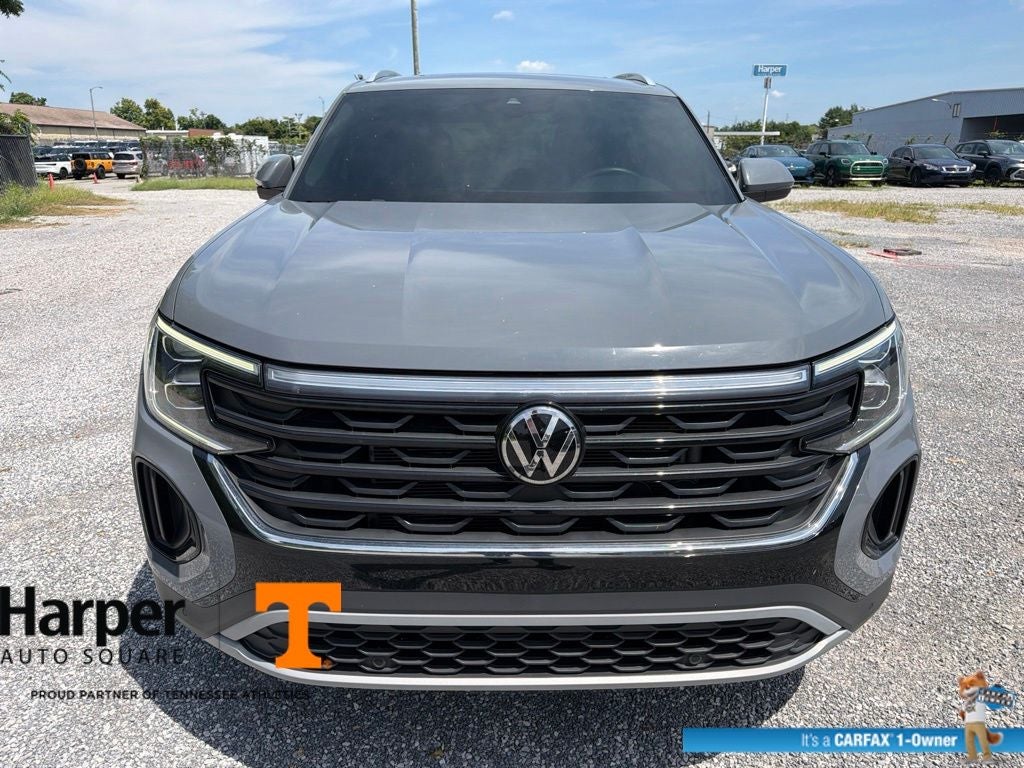 2024 Volkswagen Atlas Cross Sport 2.0T SE w/Technology
