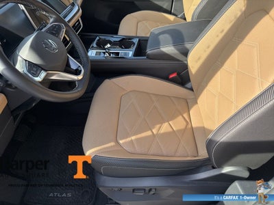 2025 Volkswagen Atlas Cross Sport 2.0T SE w/Technology