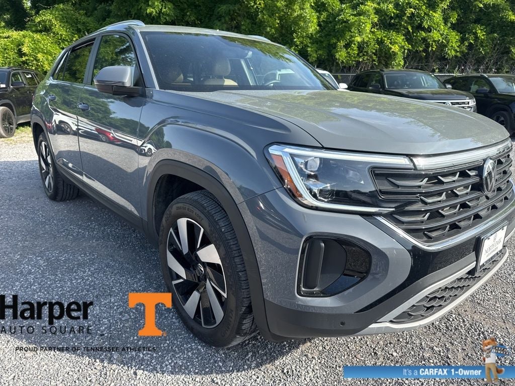 2025 Volkswagen Atlas Cross Sport 2.0T SE w/Technology