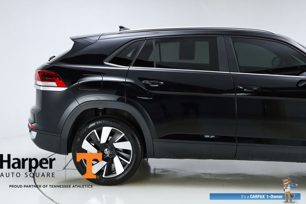 2025 Volkswagen Atlas Cross Sport 2.0T SE w/Technology