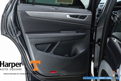 2025 Volkswagen Atlas Cross Sport 2.0T SE w/Technology