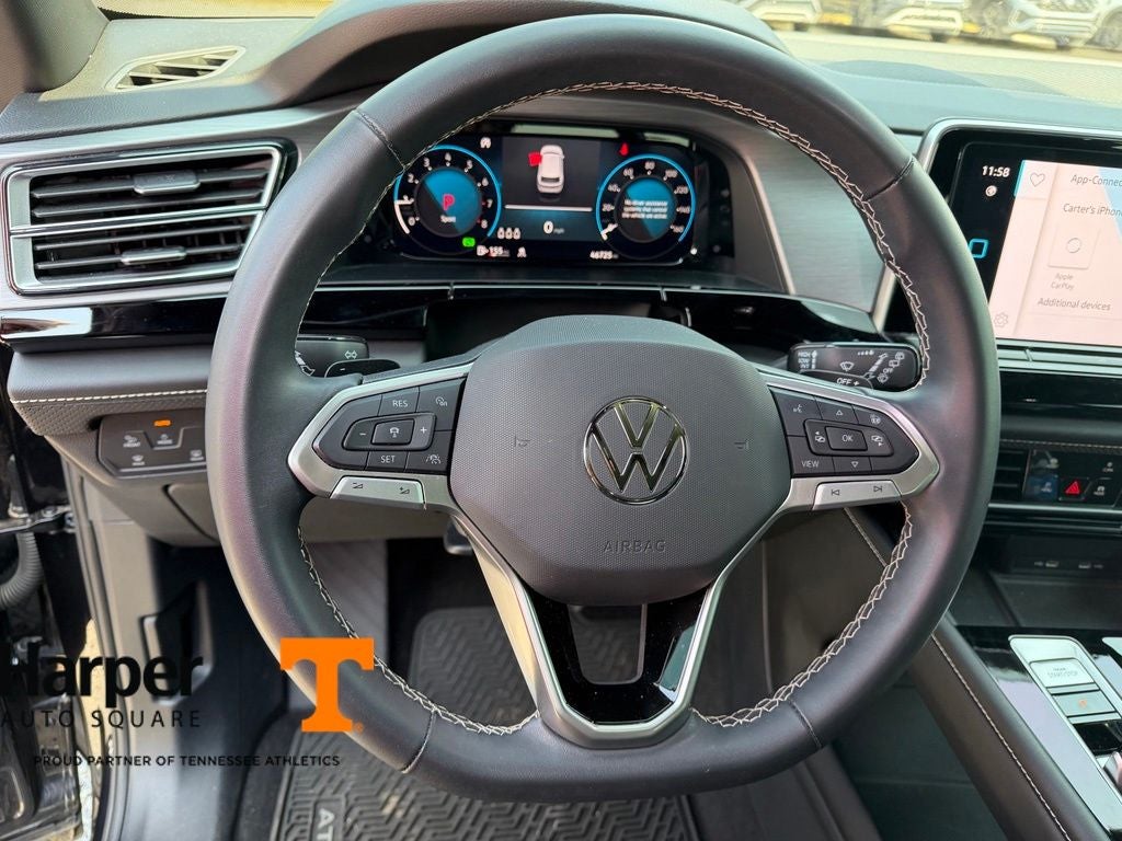 2024 Volkswagen Atlas Cross Sport 2.0T SE w/Technology