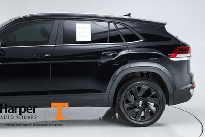 2024 Volkswagen Atlas Cross Sport 2.0T SE w/Technology
