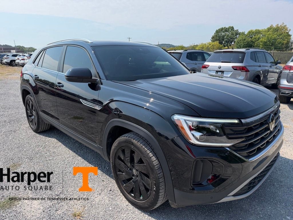 2024 Volkswagen Atlas Cross Sport 2.0T SE w/Technology