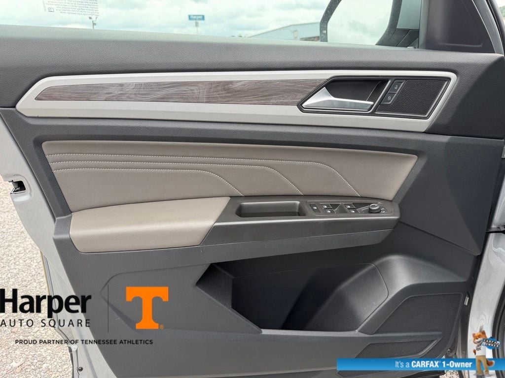 2022 Volkswagen Atlas Cross Sport 3.6L V6 SE w/Technology