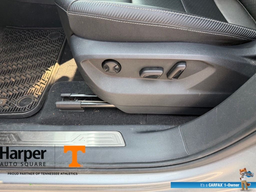 2023 Volkswagen Atlas Cross Sport 3.6L V6 SE w/Technology