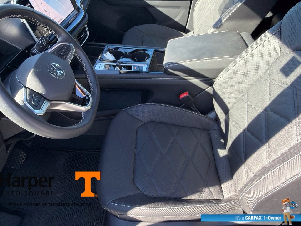 2024 Volkswagen Atlas Cross Sport 2.0T SE w/Technology