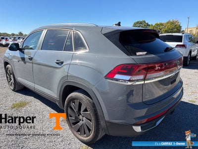 2024 Volkswagen Atlas Cross Sport 2.0T SE w/Technology