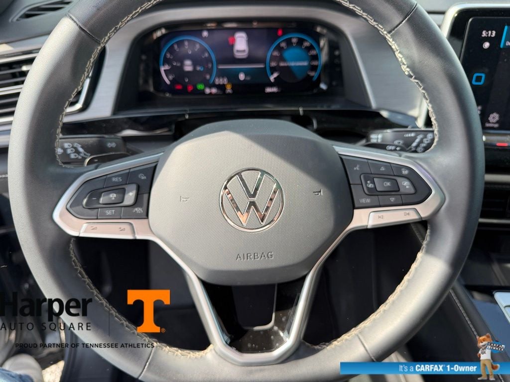 2024 Volkswagen Atlas Cross Sport 2.0T SE w/Technology
