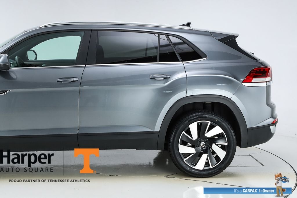 2024 Volkswagen Atlas Cross Sport 2.0T SE w/Technology