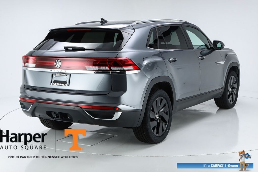 2024 Volkswagen Atlas Cross Sport 2.0T SE w/Technology
