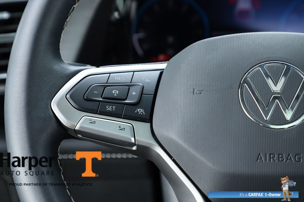 2024 Volkswagen Atlas Cross Sport 2.0T SE w/Technology