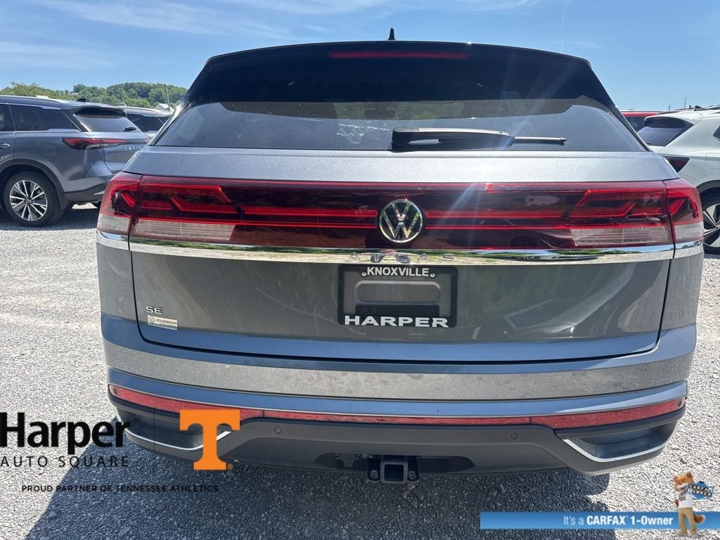 2024 Volkswagen Atlas Cross Sport 2.0T SE w/Technology