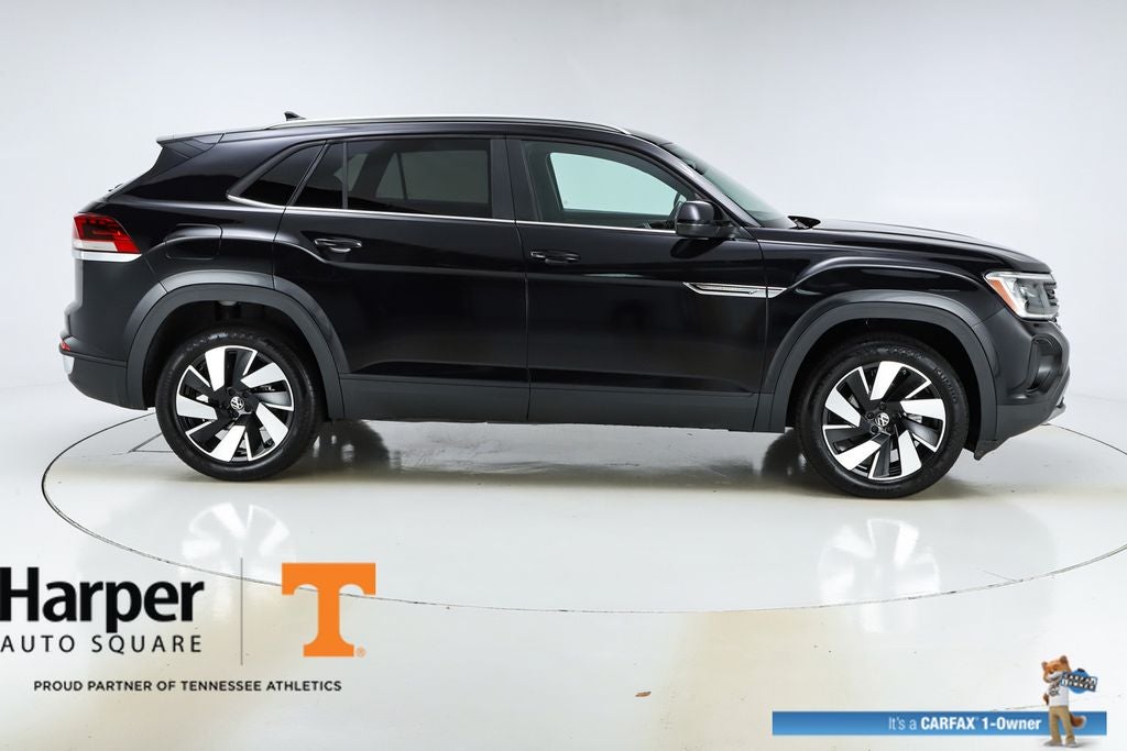 2025 Volkswagen Atlas Cross Sport 2.0T SE w/Technology