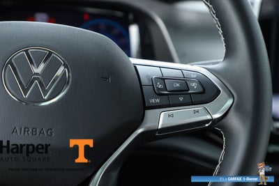 2025 Volkswagen Atlas Cross Sport 2.0T SE w/Technology