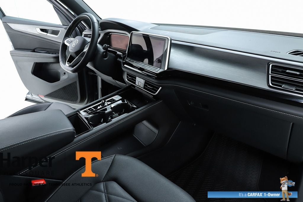 2025 Volkswagen Atlas Cross Sport 2.0T SE w/Technology