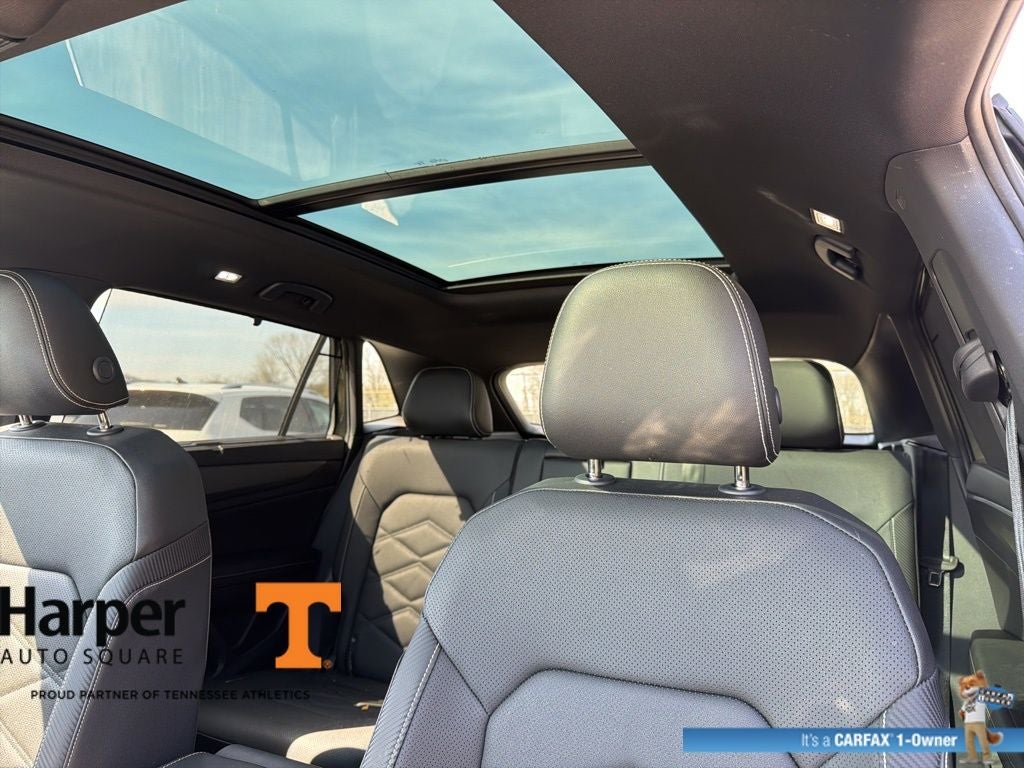 2025 Volkswagen Atlas Cross Sport 2.0T SE w/Technology