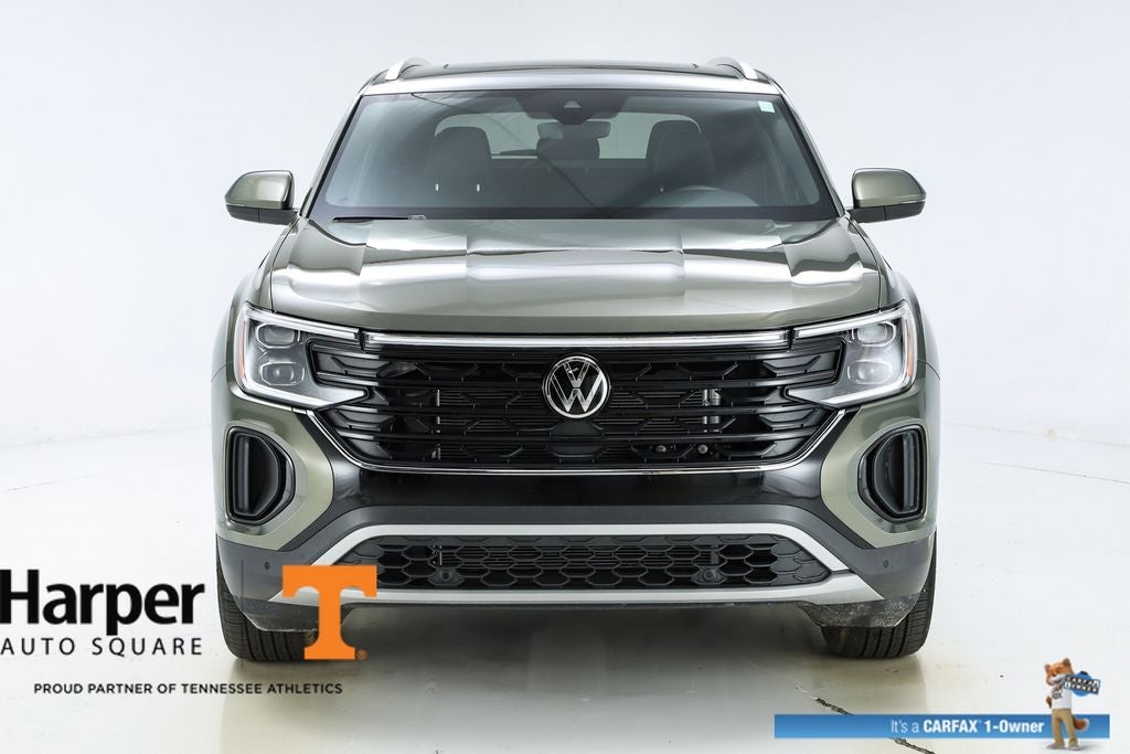 2025 Volkswagen Atlas Cross Sport 2.0T SE w/Technology