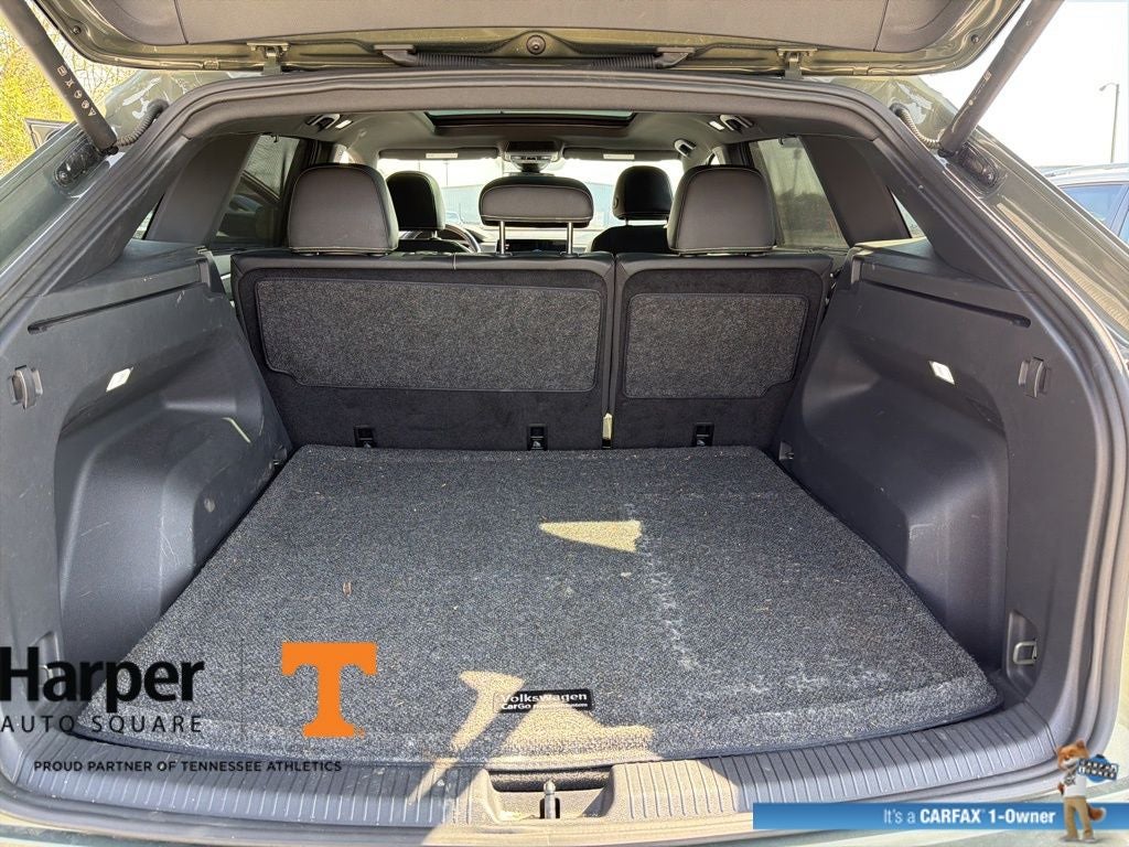 2025 Volkswagen Atlas Cross Sport 2.0T SE w/Technology