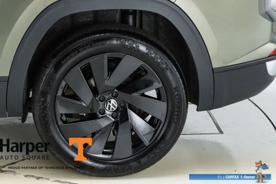 2025 Volkswagen Atlas Cross Sport 2.0T SE w/Technology
