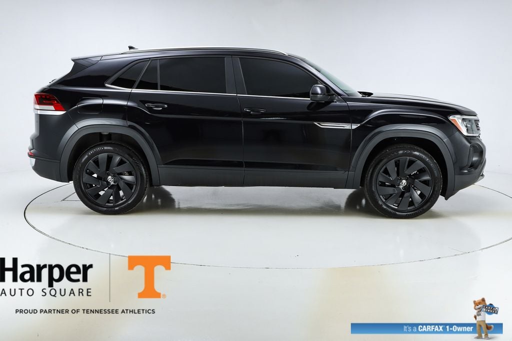 2025 Volkswagen Atlas Cross Sport 2.0T SE w/Technology