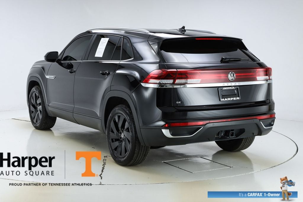 2025 Volkswagen Atlas Cross Sport 2.0T SE w/Technology