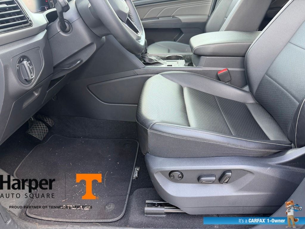 2023 Volkswagen Atlas 2.0T SE w/Technology