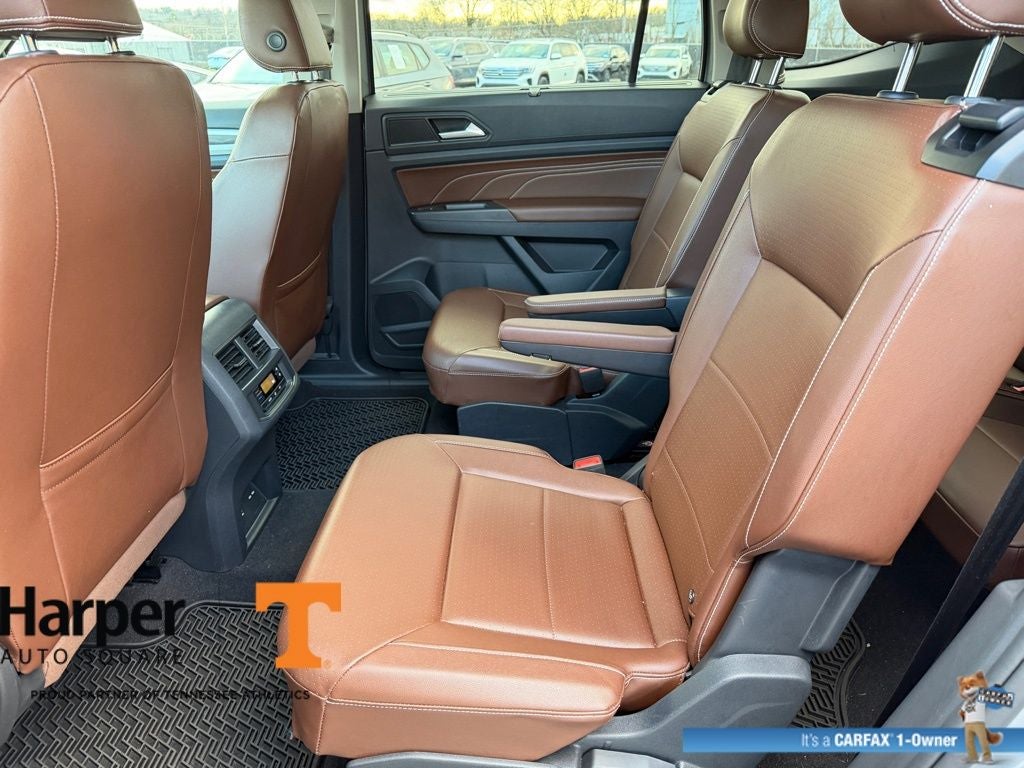 2022 Volkswagen Atlas 3.6L V6 SE w/Technology