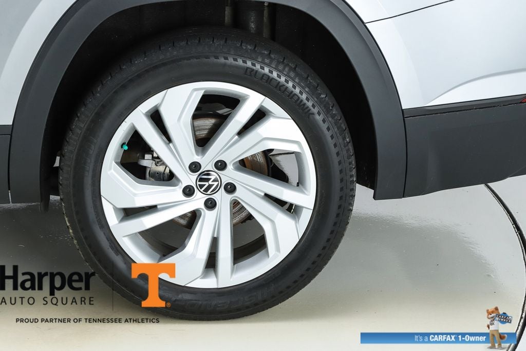 2022 Volkswagen Atlas 3.6L V6 SE w/Technology