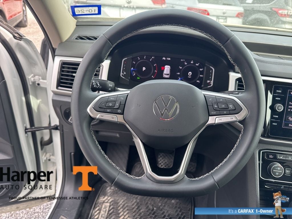 2022 Volkswagen Atlas 3.6L V6 SE w/Technology